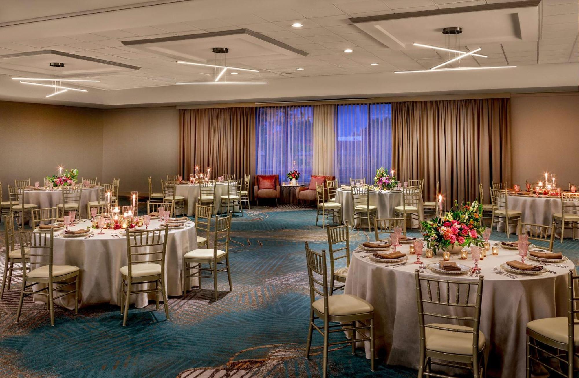 Doubletree By Hilton Boston/Westborough Hotel Exterior foto