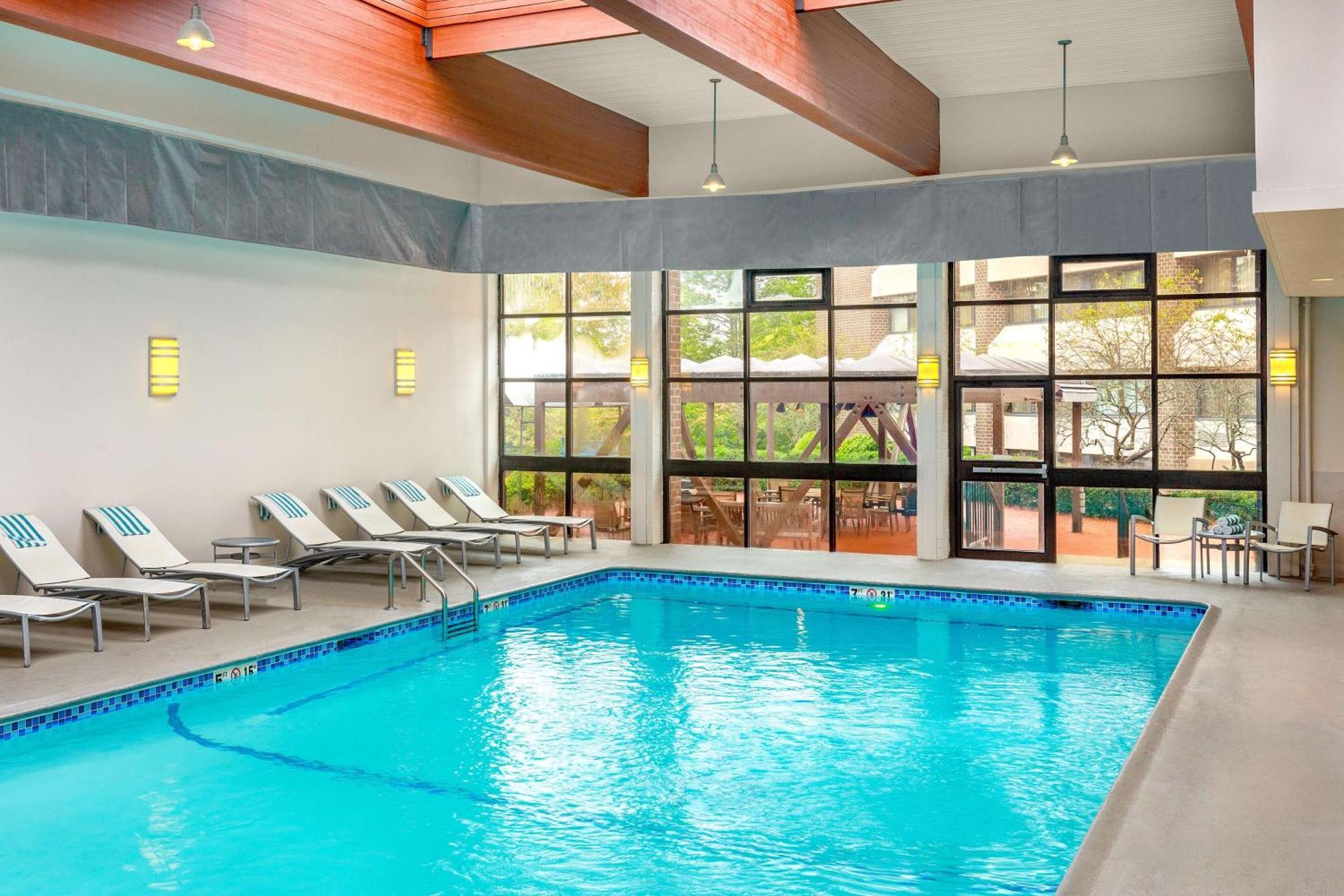 Doubletree By Hilton Boston/Westborough Hotel Exterior foto